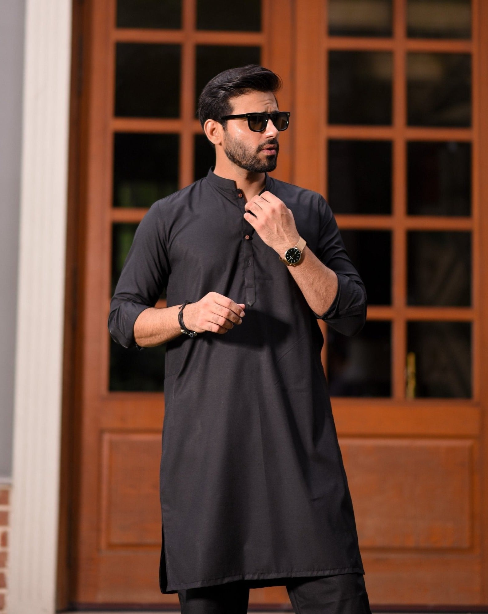 Black Kurta with Trousers Indian - Pakistani Suit – Sherwanisale.com